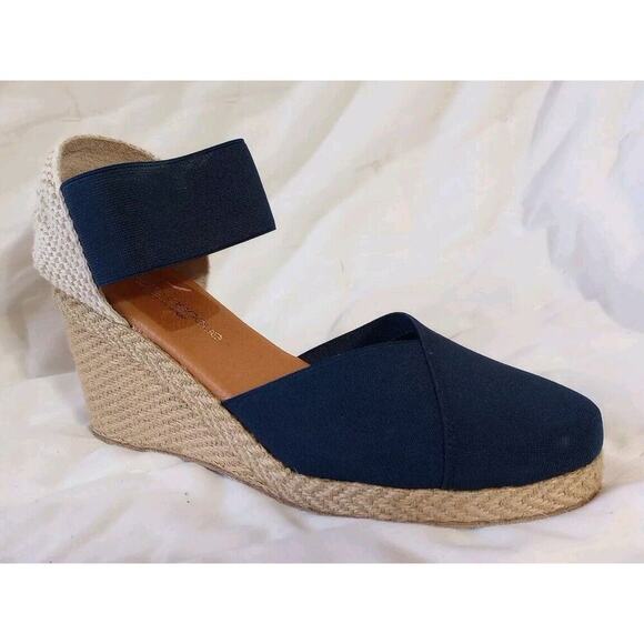 André Assous Womens Wedge Sz 7 New Espadrille Heeled Sandals Navy Blue $129 - Picture 2 of 9